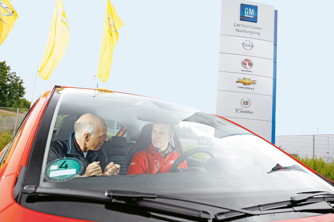 Opel Corsa OPC en Nurburgring