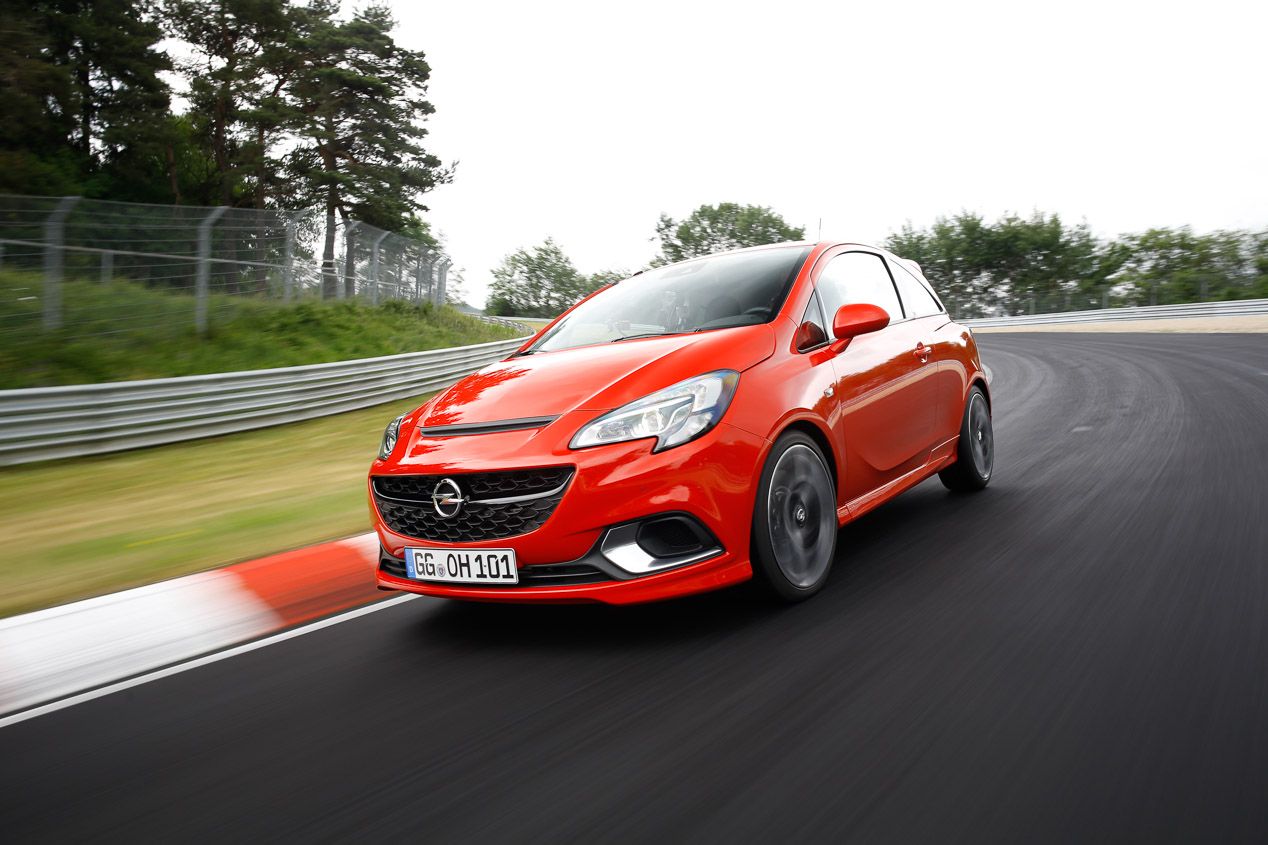 Opel Corsa OPC en Nurburgring