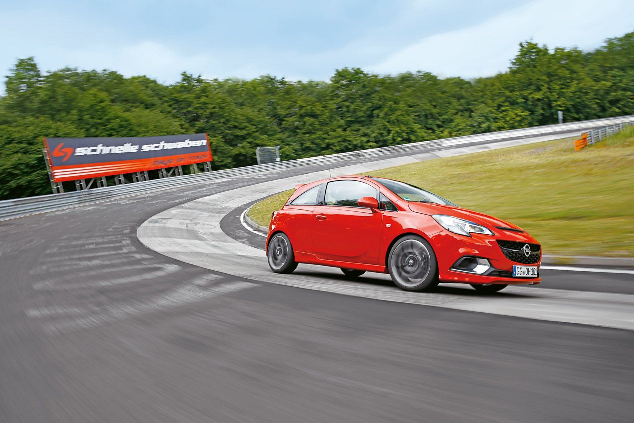 Opel Corsa OPC en Nurburgring