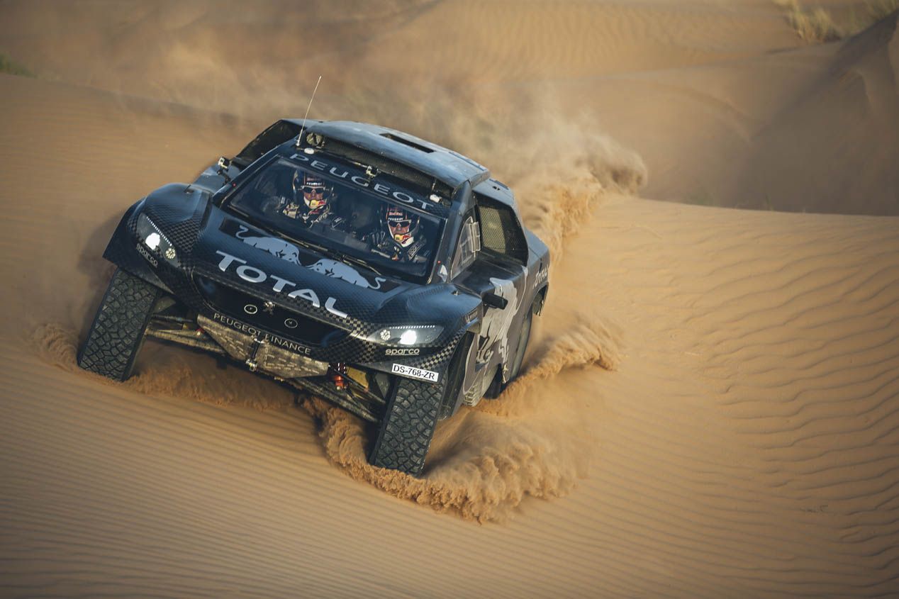 Peugeot 2008 DKR 2016, el coche de Carlos Sainz en el Dakar