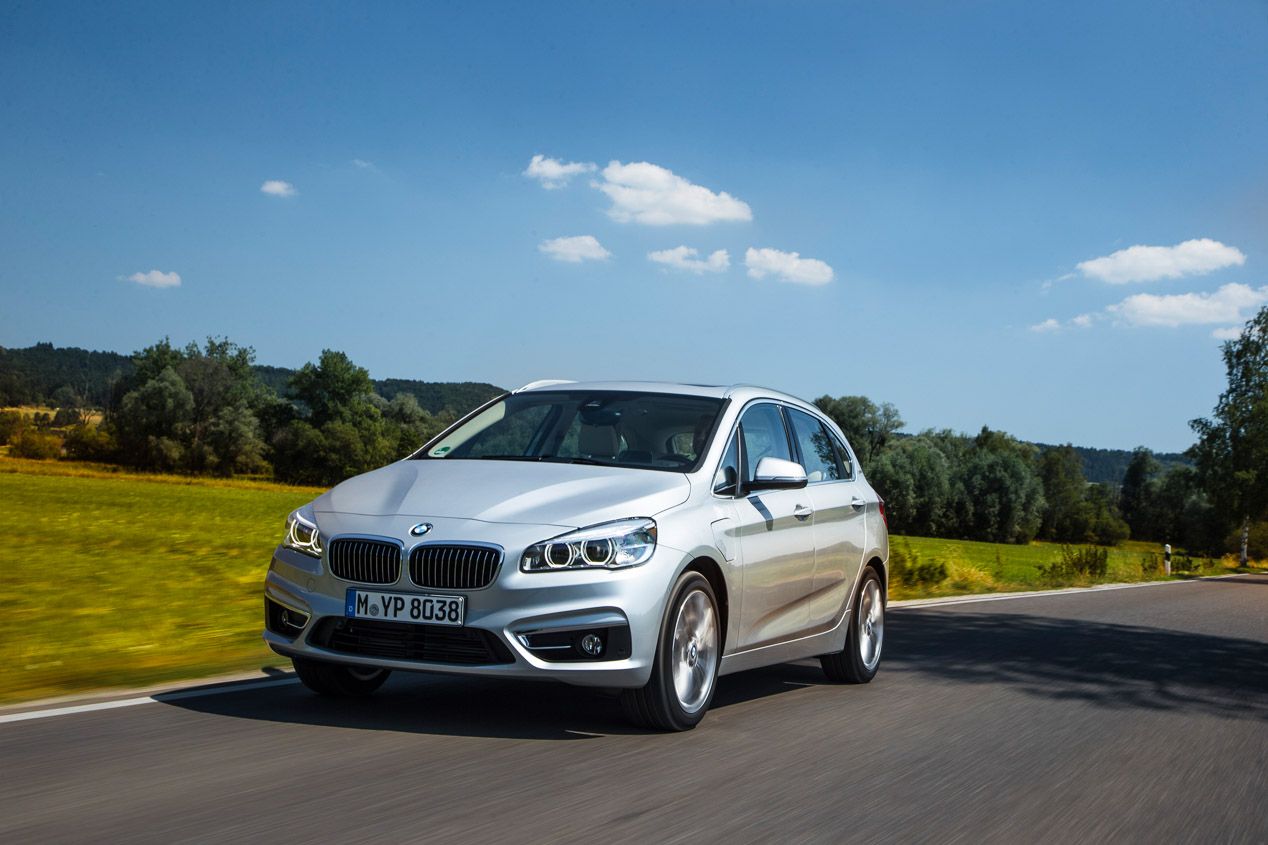 BMW 225xe, máxima eficiencia monovolumen