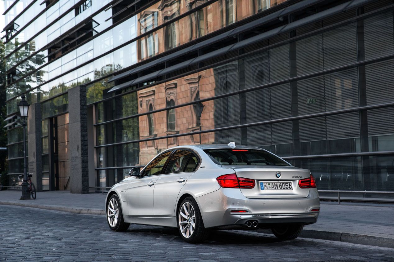 BMW 330e, el híbrido del Serie 3 se hace Plug-In