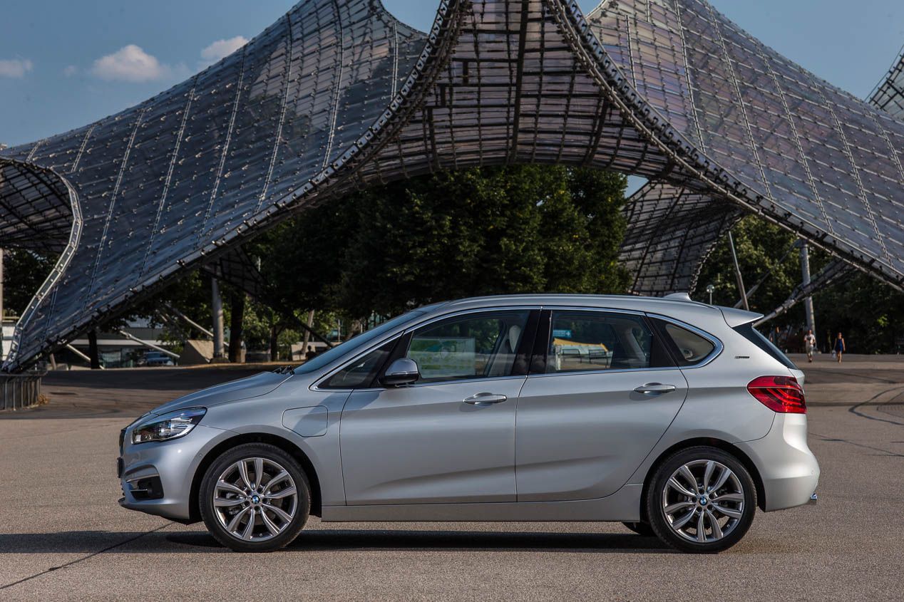 BMW 225xe, máxima eficiencia monovolumen