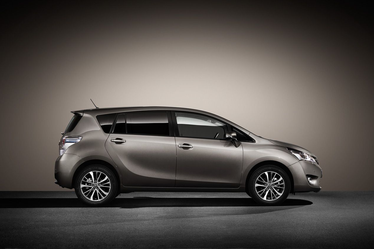 Toyota Verso 2016