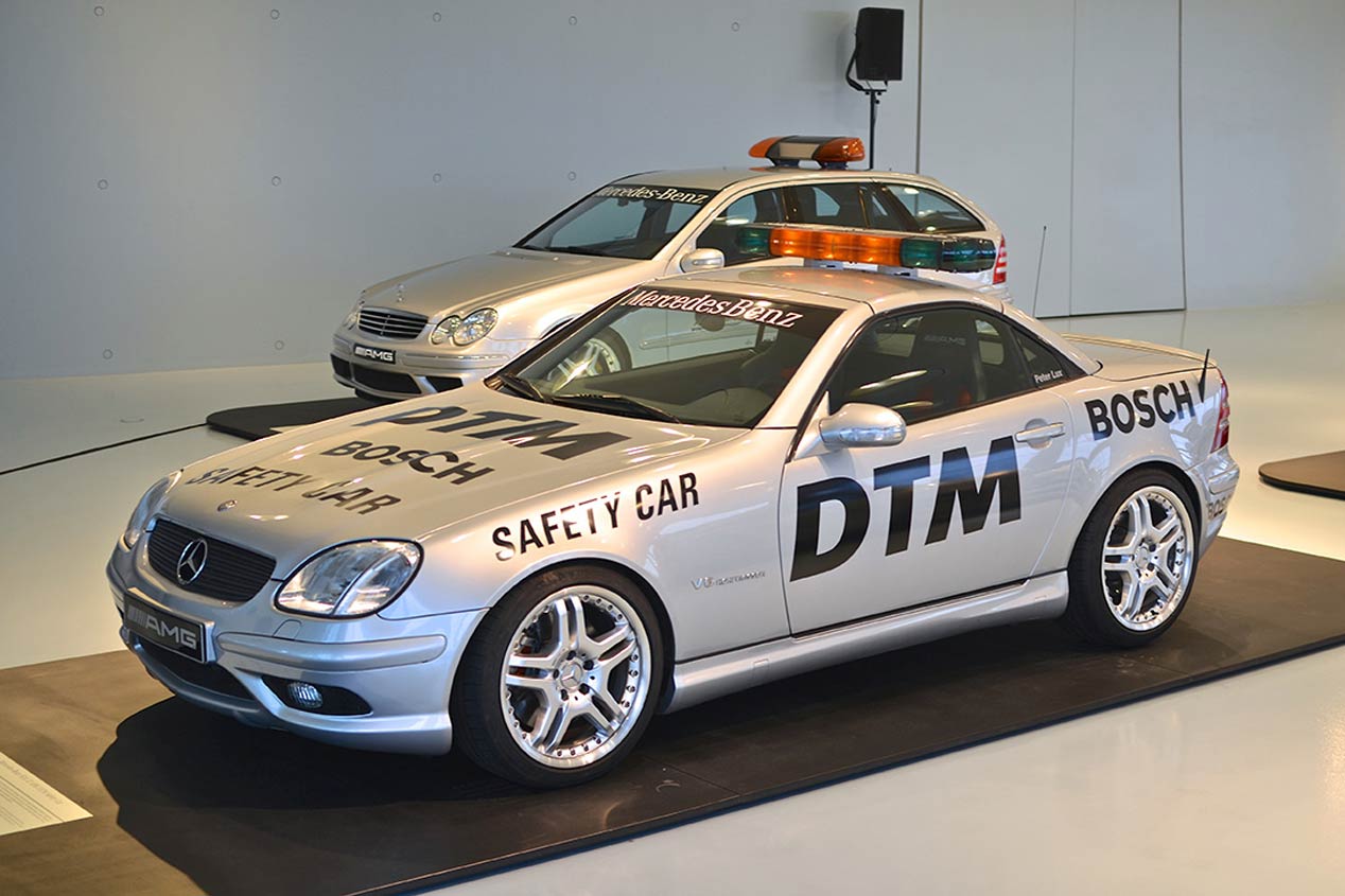 Mercedes y sus Safety Car, 20 años en los circuitos