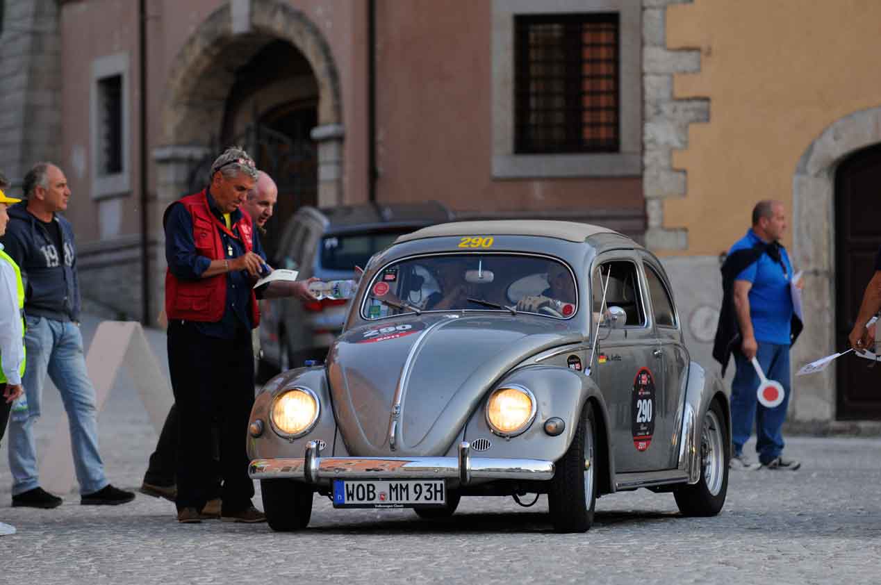 el Volkswagen Beetle cumple 70 años