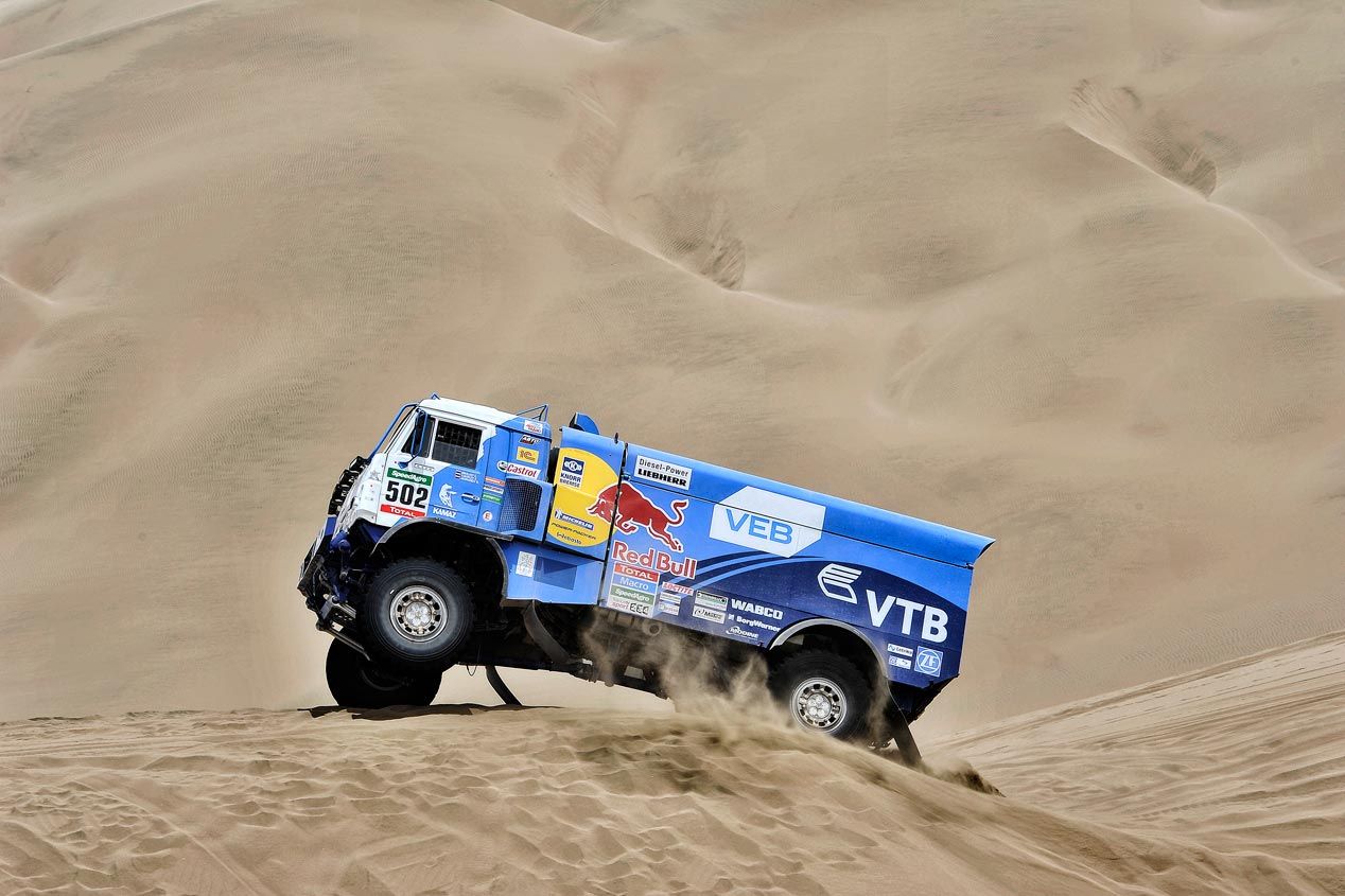 Cómo es un camión del Dakar