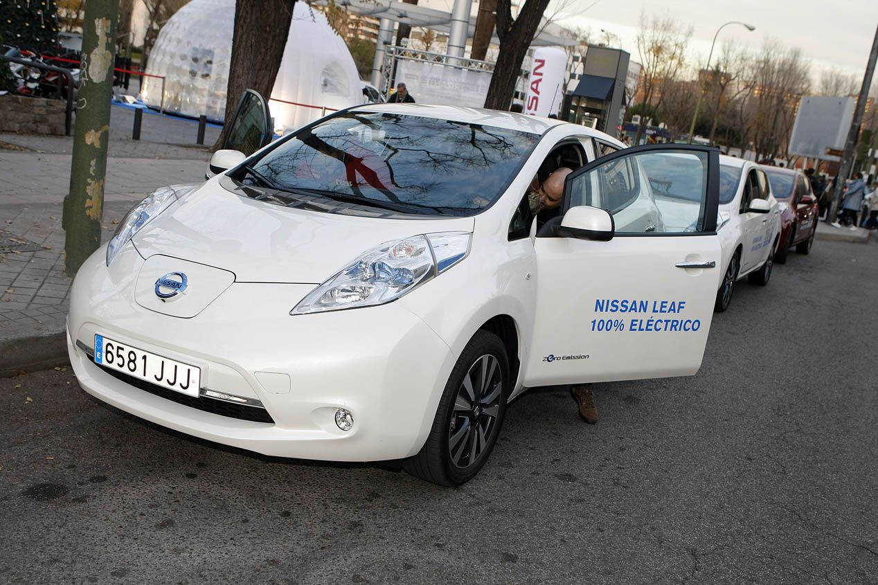 450 personas prueban el Nissan Leaf en Madrid