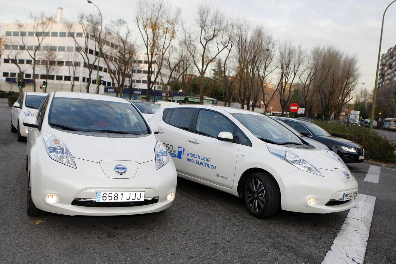 450 personas prueban el Nissan Leaf en Madrid
