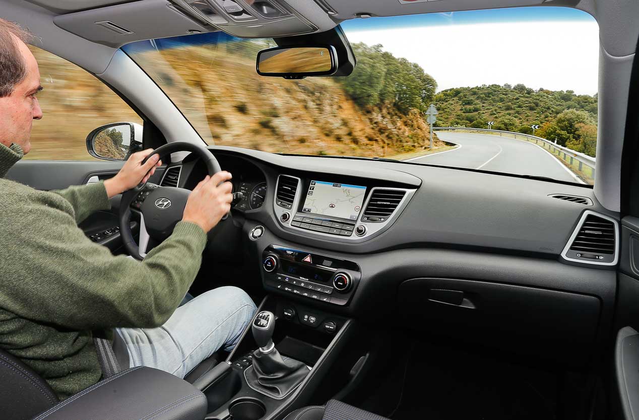 Hyundai Tucson 1.7 CRDi vs Nissan Qashqai 1.6 dCi, dos SUV líderes