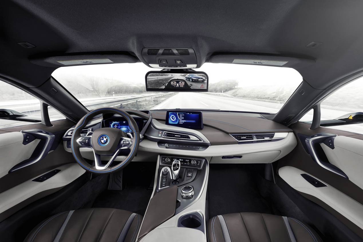 BMW y su tecnología de retrovisores digitales, en 2019