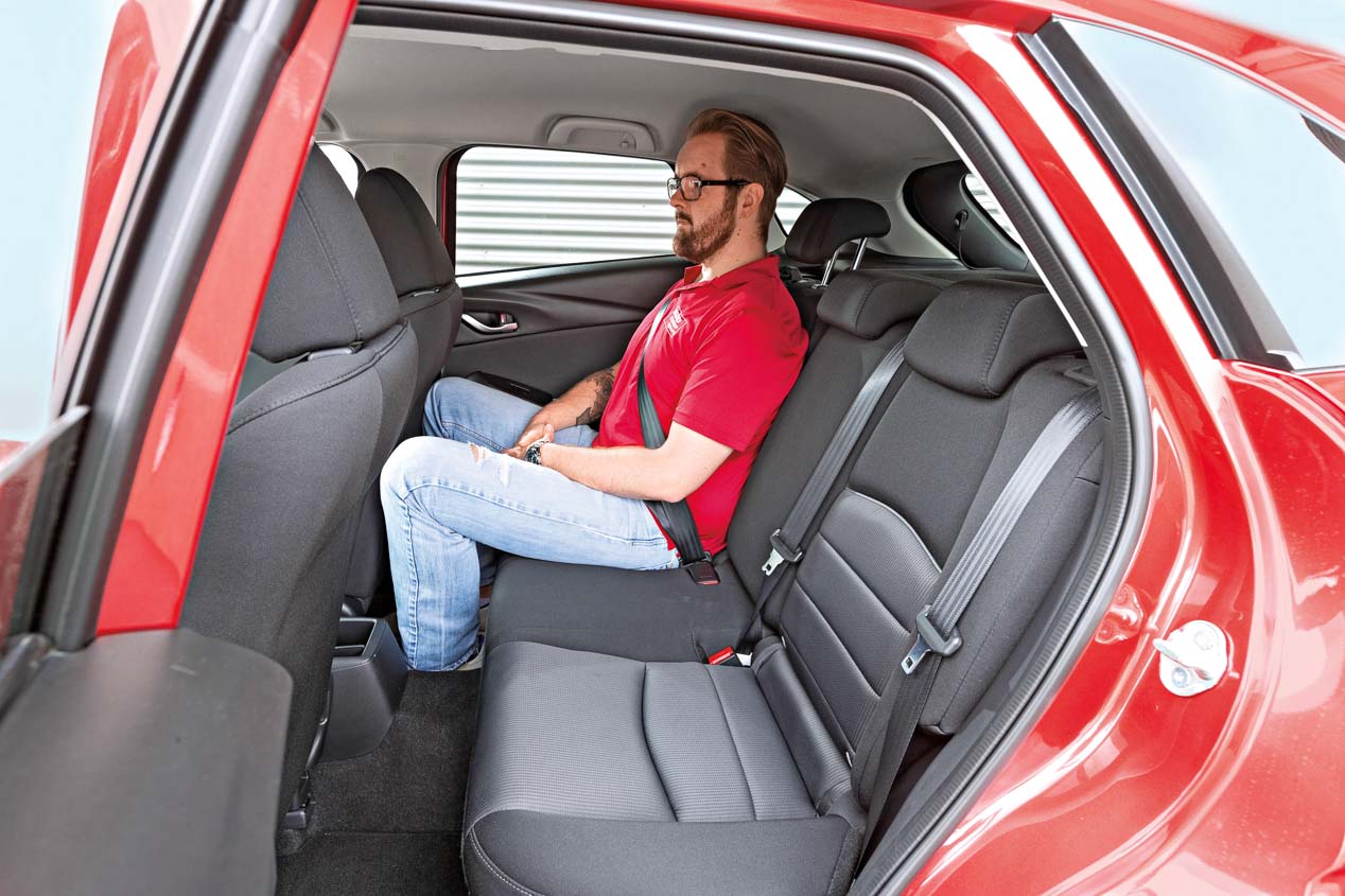 Mazda CX-3 y Honda HR-V, SUV japoneses cara a cara.