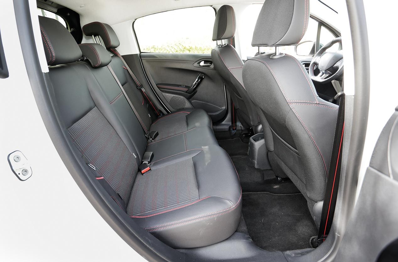 Comparativa: Opel Corsa 1.0 Turbo, Peugeot 1.2 PureTech y Seat Ibiza 1.0 Eco TSI