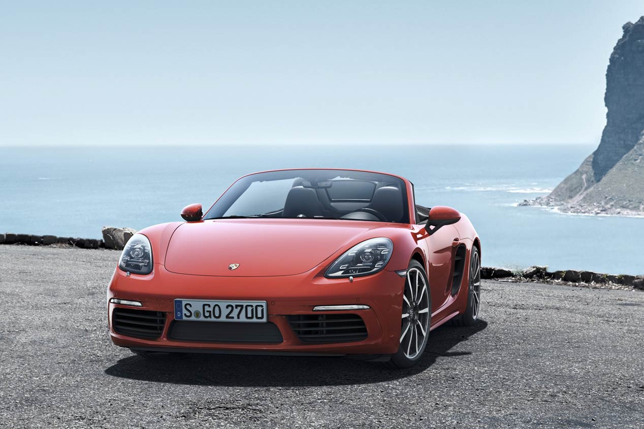 Porsche 718 Boxster, vuelta a los 4 cilindros bóxer