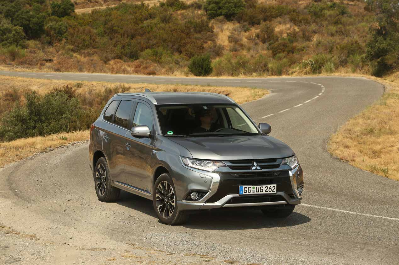 Mitsubishi Outlander 200 MPI 4x2 desde 24.900 euros