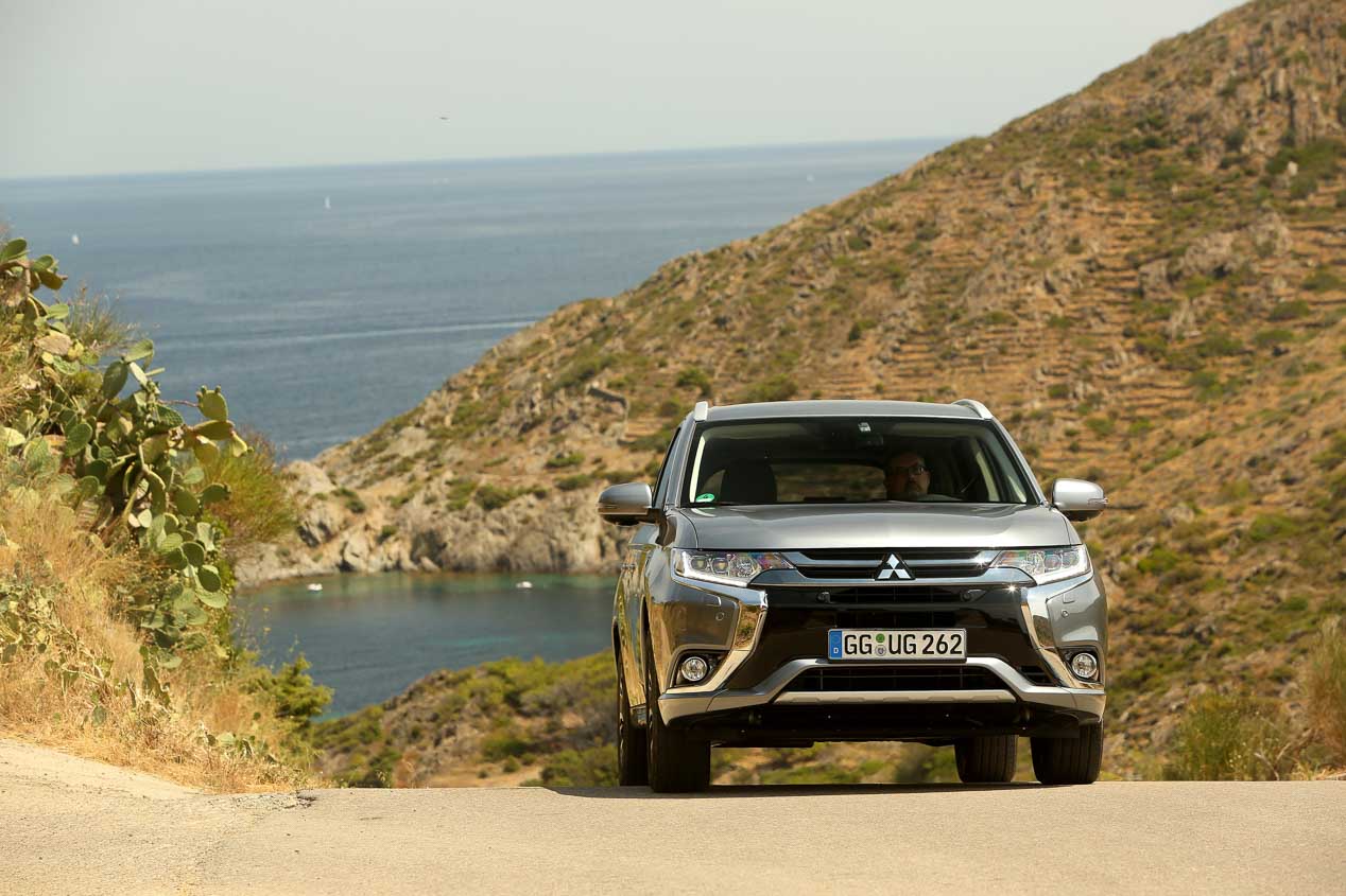 Mitsubishi Outlander 200 MPI 4x2 desde 24.900 euros