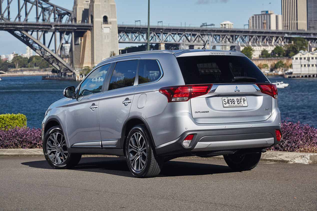 Mitsubishi Outlander 200 MPI 4x2 desde 24.900 euros