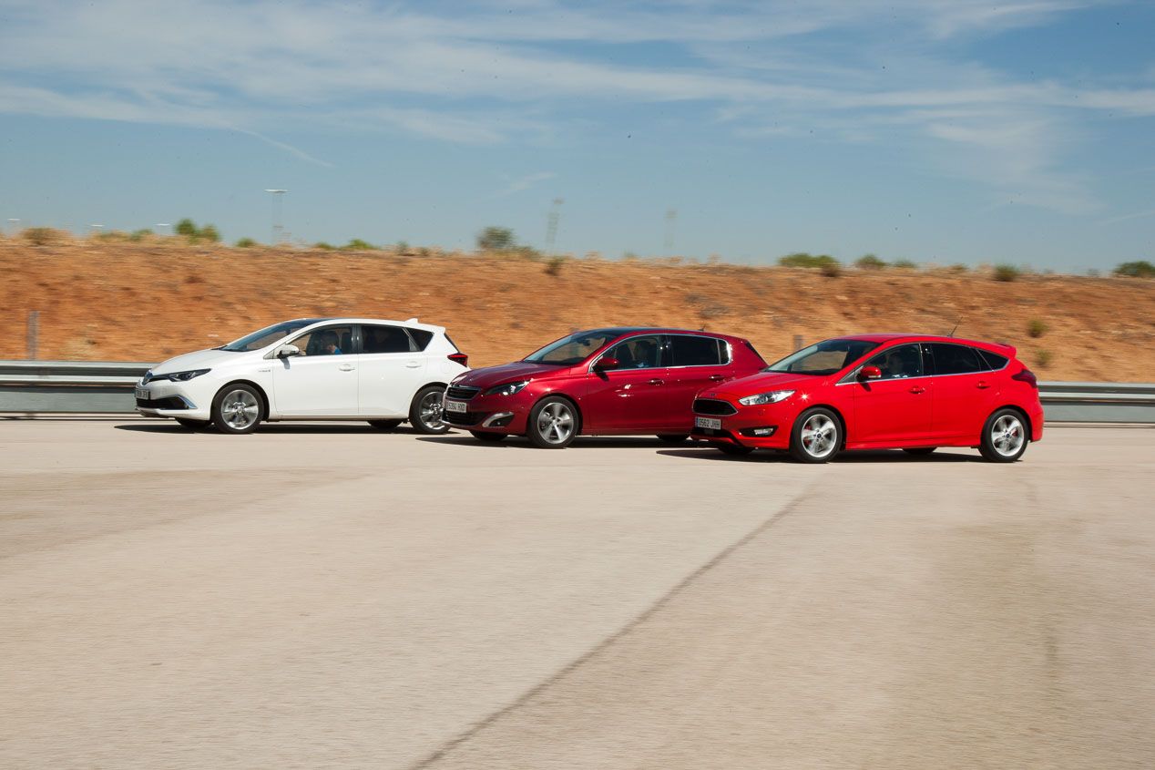 Ford Focus 1.5 TDCi/120, Peugeot 308 1.2 Pure Tech/130 y Toyota Auris Hybrid, ¿gasolina, Diésel o híbrido?