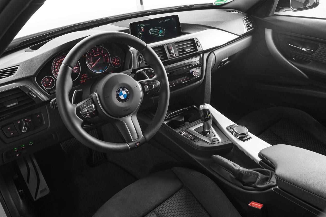 BMW 330e: el nuevo híbrido de la Serie 3 ahora con autonomía puramente eléctrica