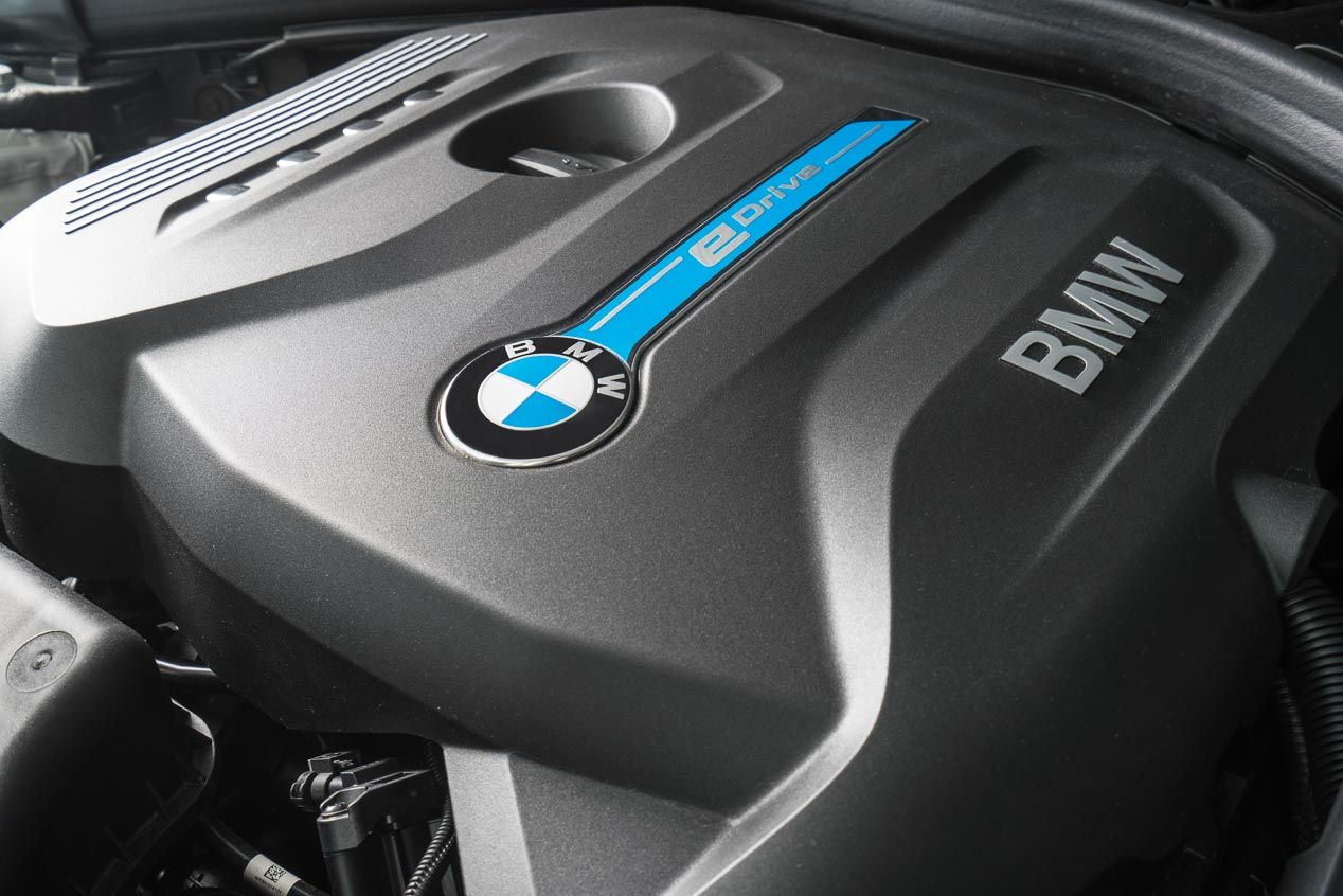 BMW 330e: el nuevo híbrido de la Serie 3 ahora con autonomía puramente eléctrica
