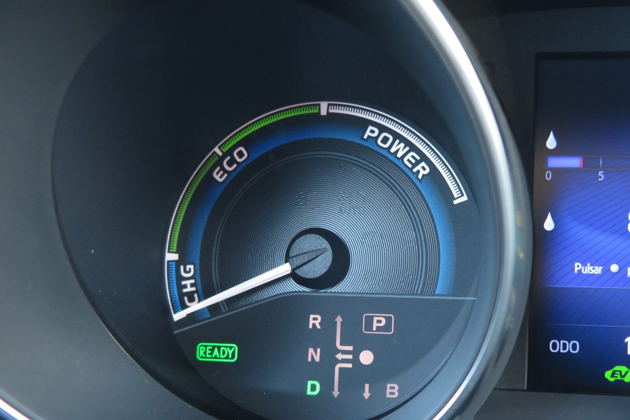Cómo consumir menos con el Toyota Auris Hybrid