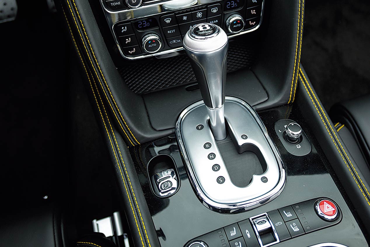 Bentley Continental GTC Speed, a prueba