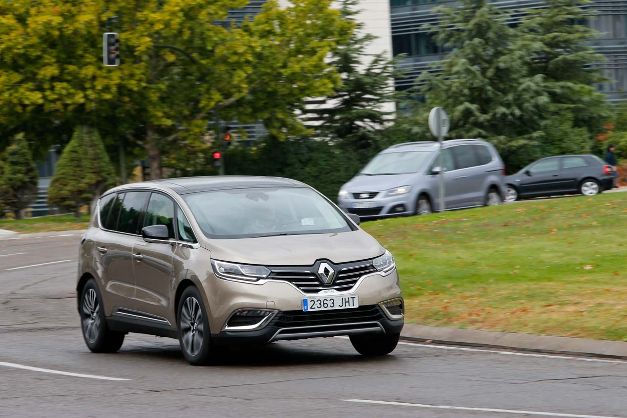 Ford S MAX, Renault Espace y Seat Alhambra: monovolúmenes de 7 asientos