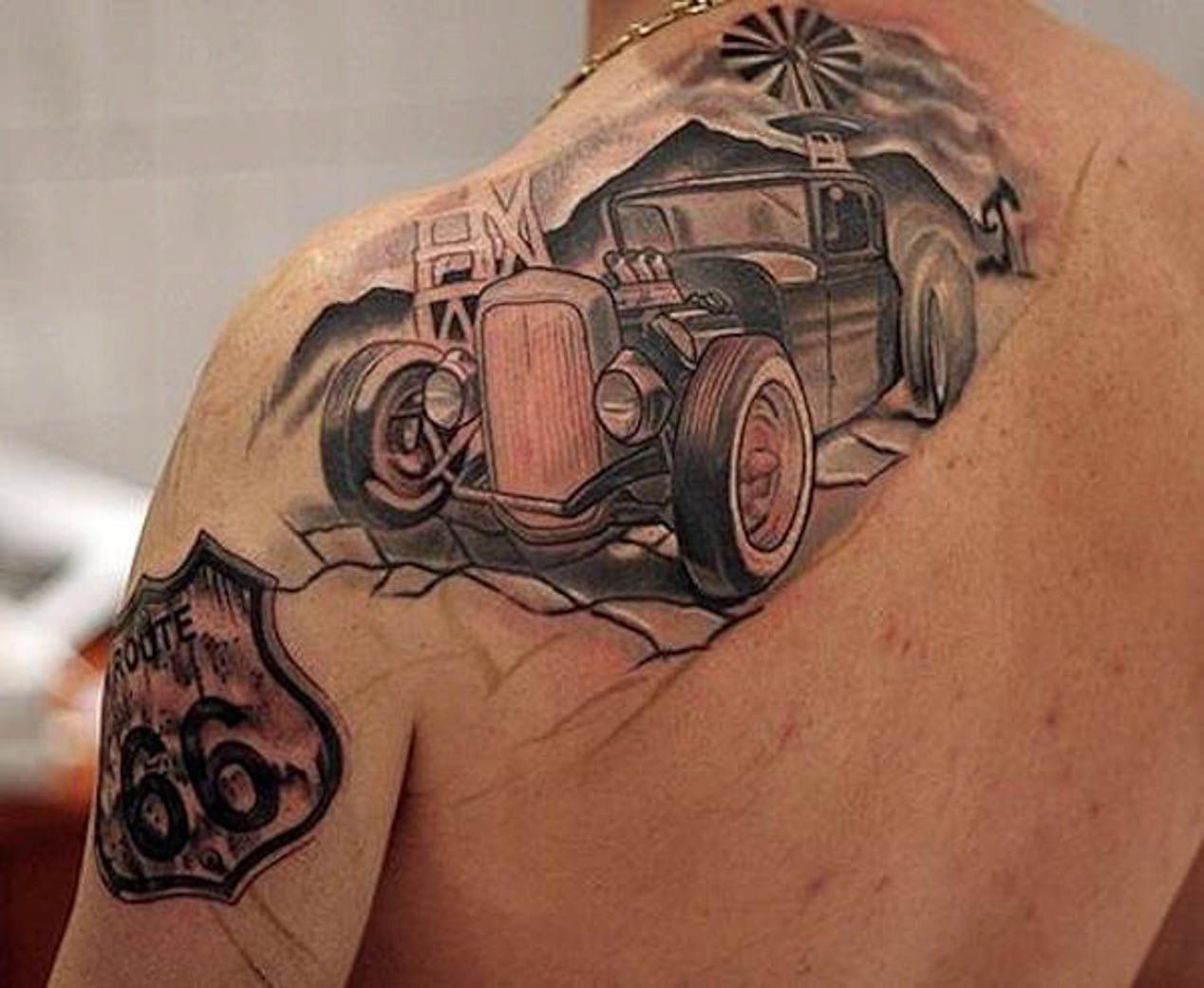 Los mejores tatuajes de coches: arte y decoración
