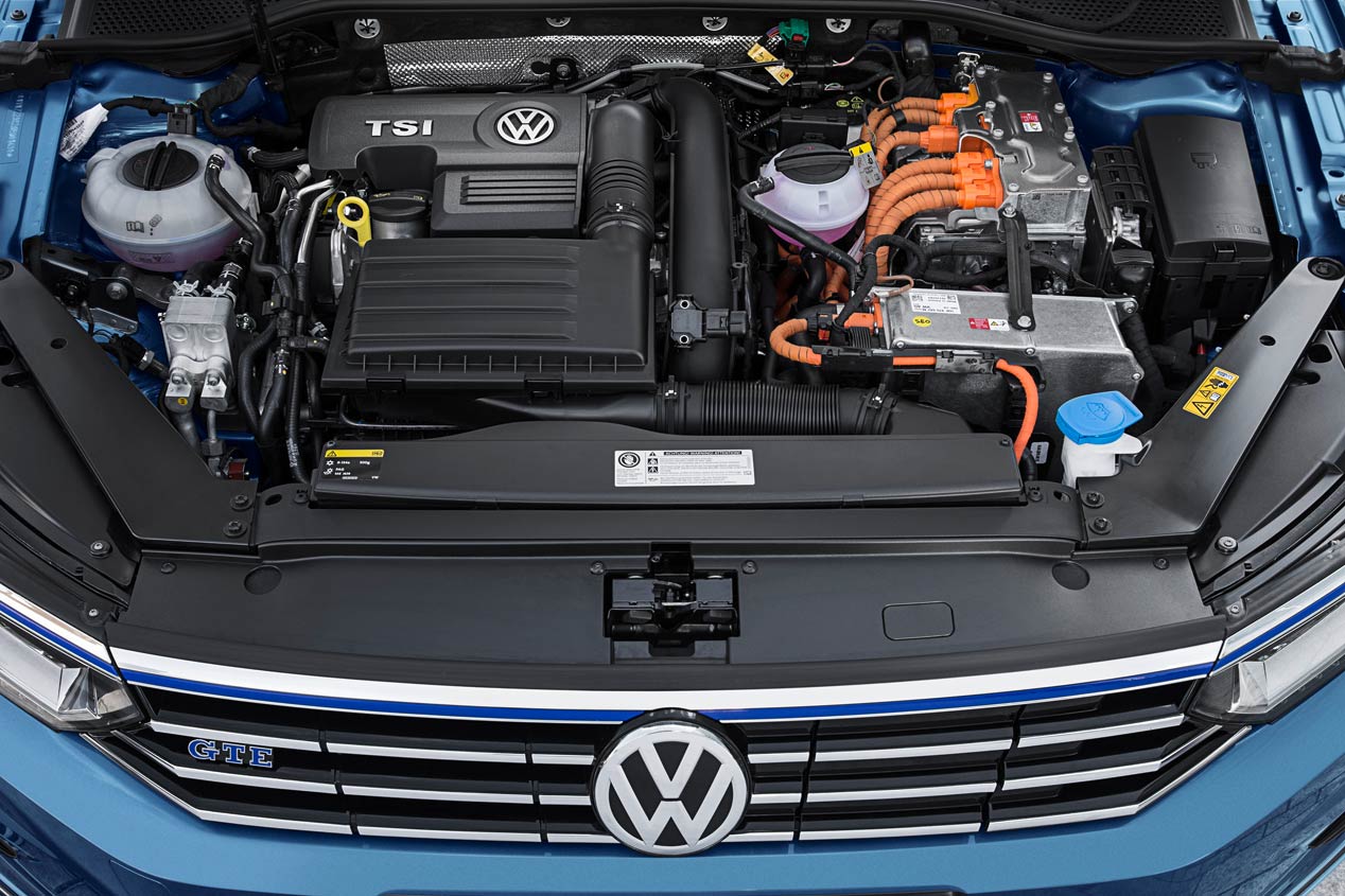 El Volkswagen Passat GTE híbrido enchufable, a la venta