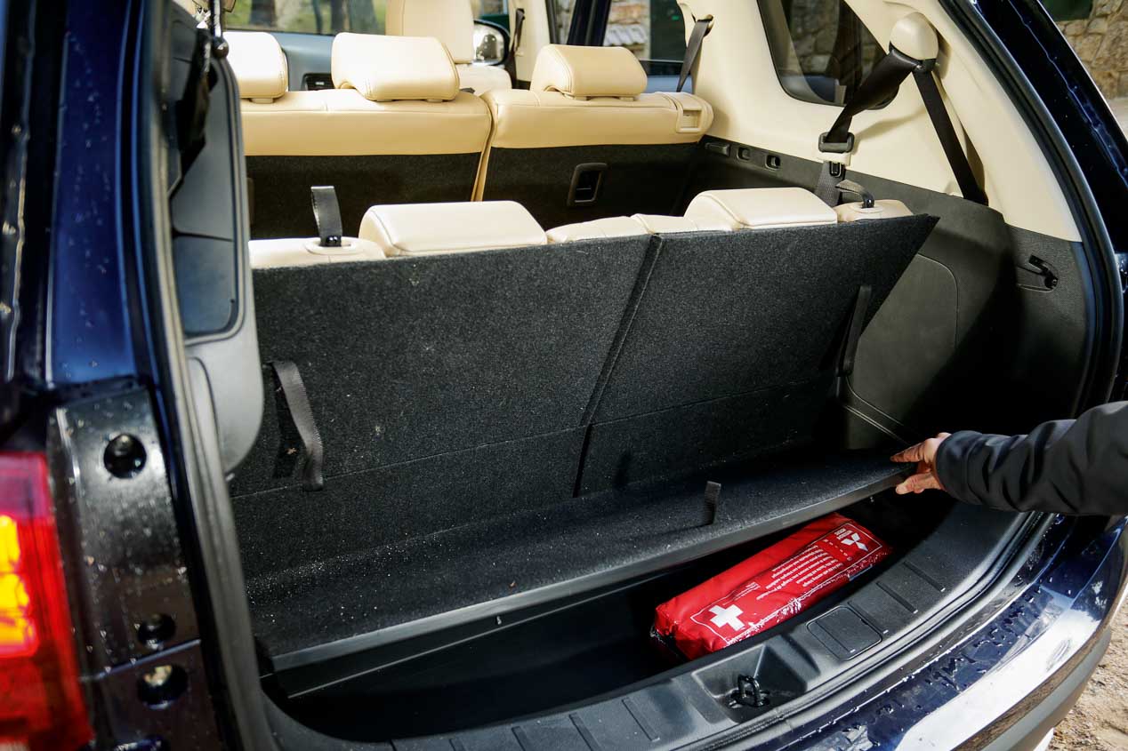 Mitsubishi Outlander 220 DI-D 4WD Aut. 7 plazas, prueba en imágenes