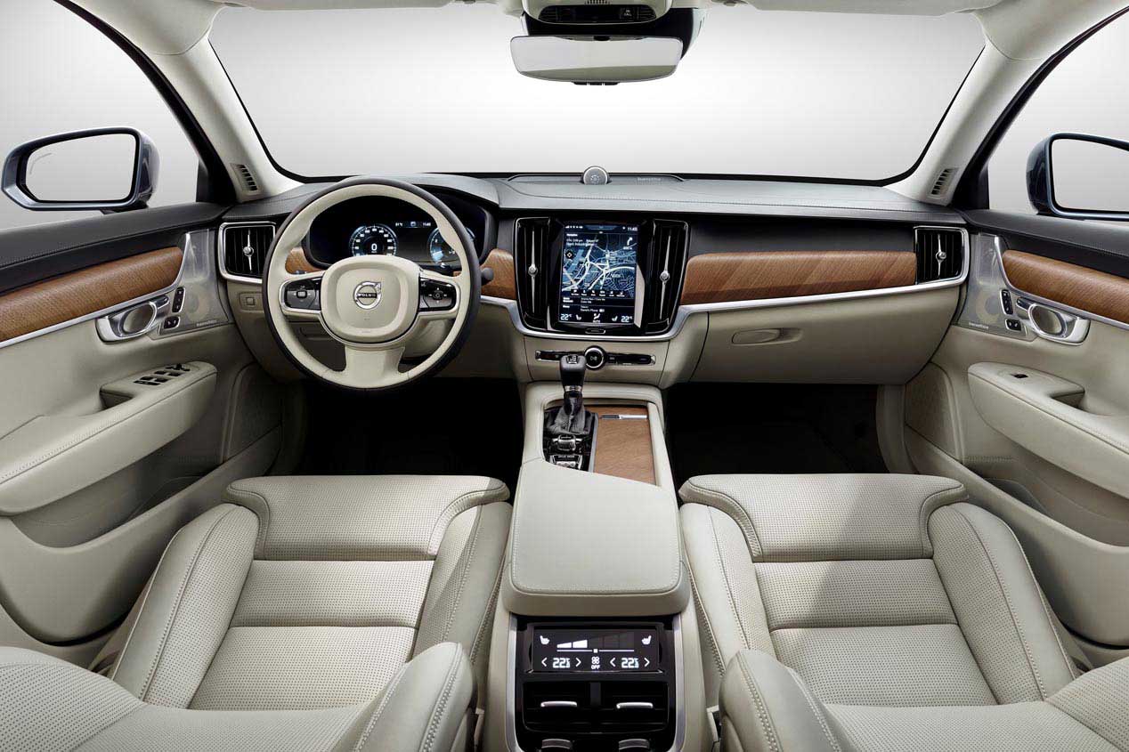 Volvo V90, las imágenes de un familiar de lujo