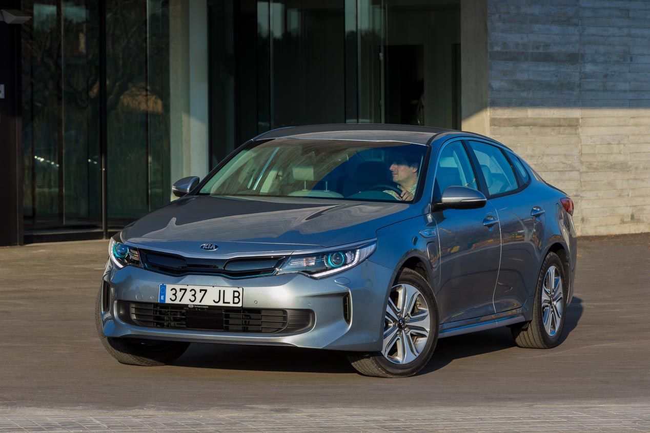 Kia Optima híbrido enchufable, listo para Europa