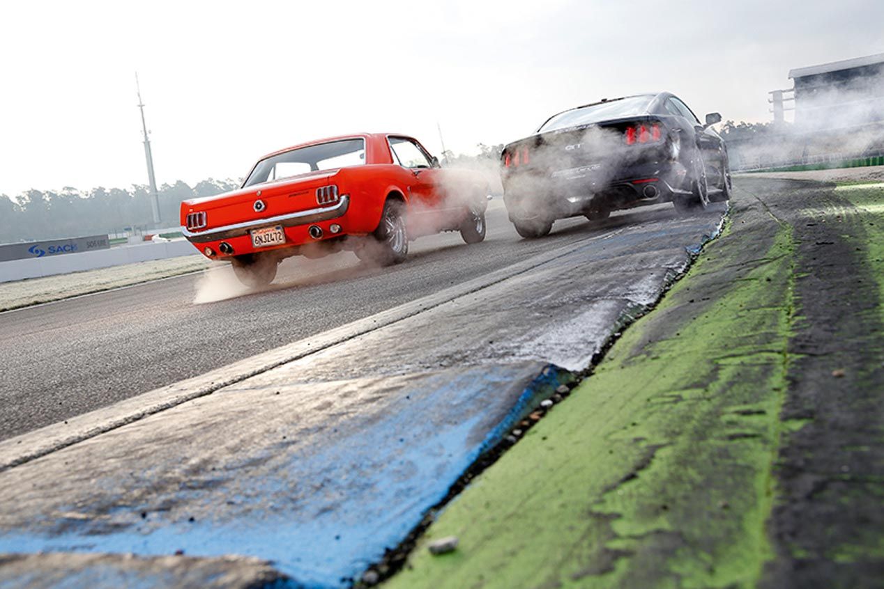 Ford Mustang 289 Hardtop y GT Fastback: 50 años de historia