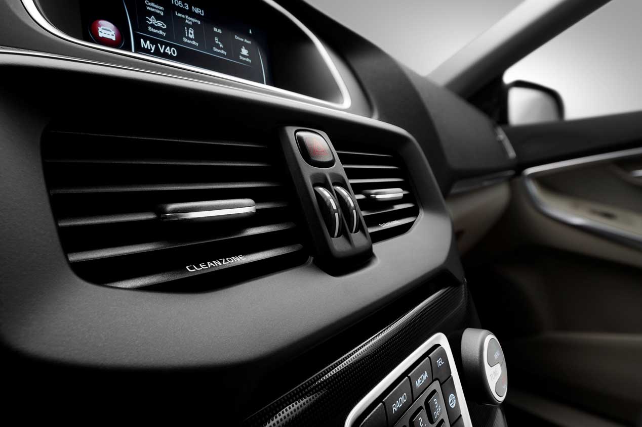Volvo V40 2016, profunda renovación