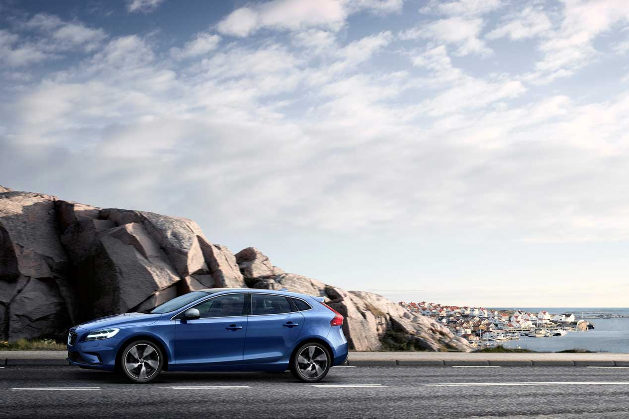Volvo V40 2016, profunda renovación