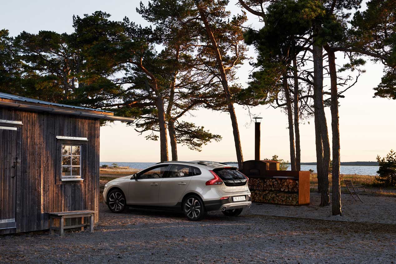 Volvo V40 2016, profunda renovación