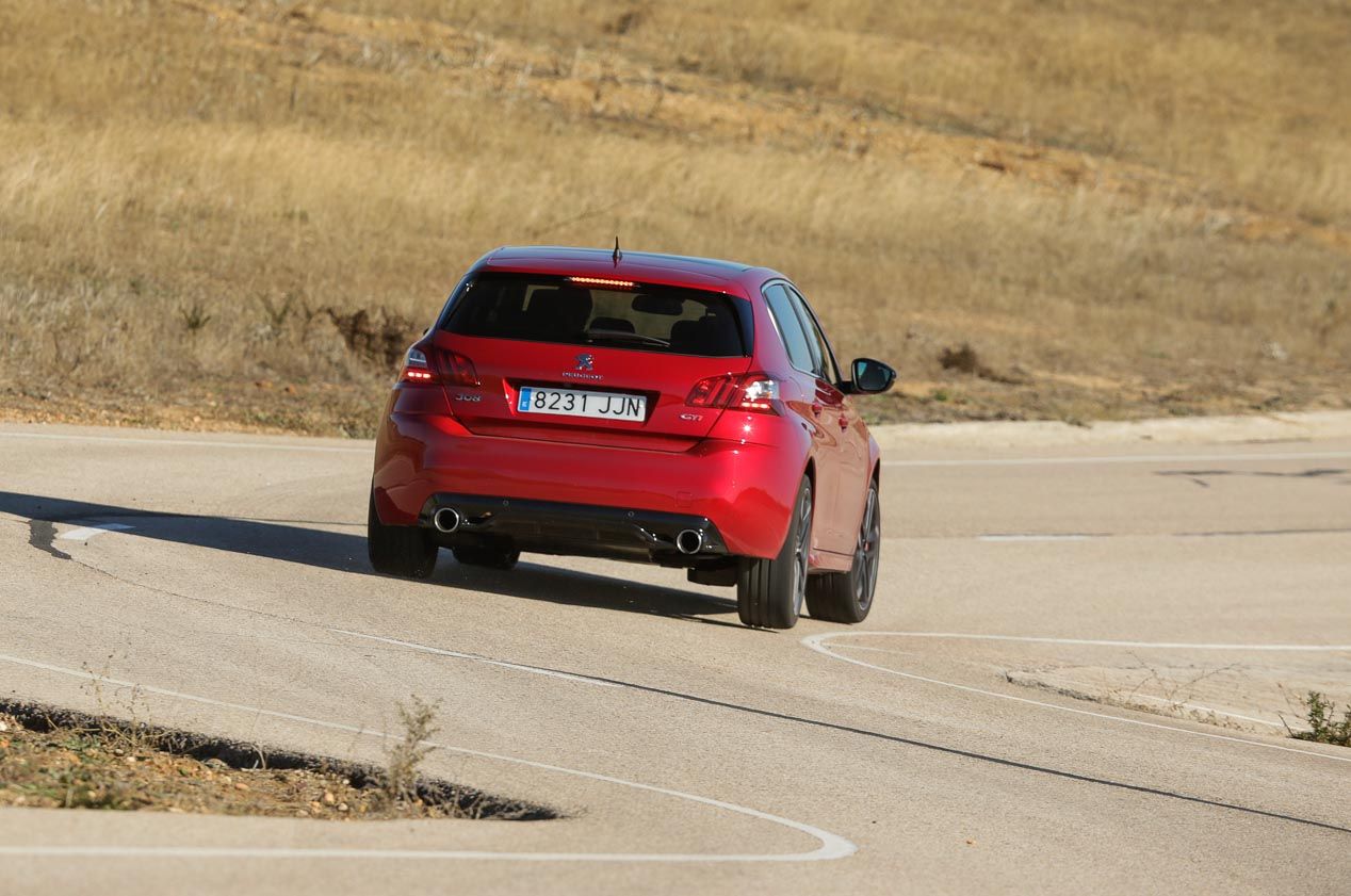 Peugeot 308 GTi, deportivo en su justa medida