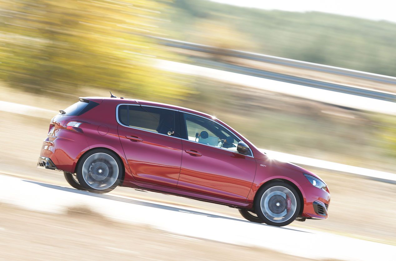 Peugeot 308 GTi, deportivo en su justa medida