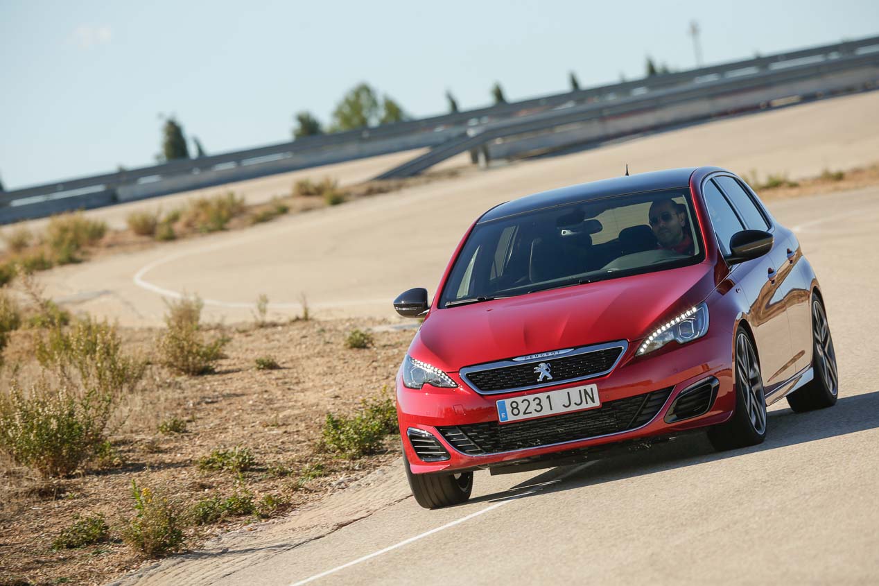 Peugeot 308 GTi, deportivo en su justa medida