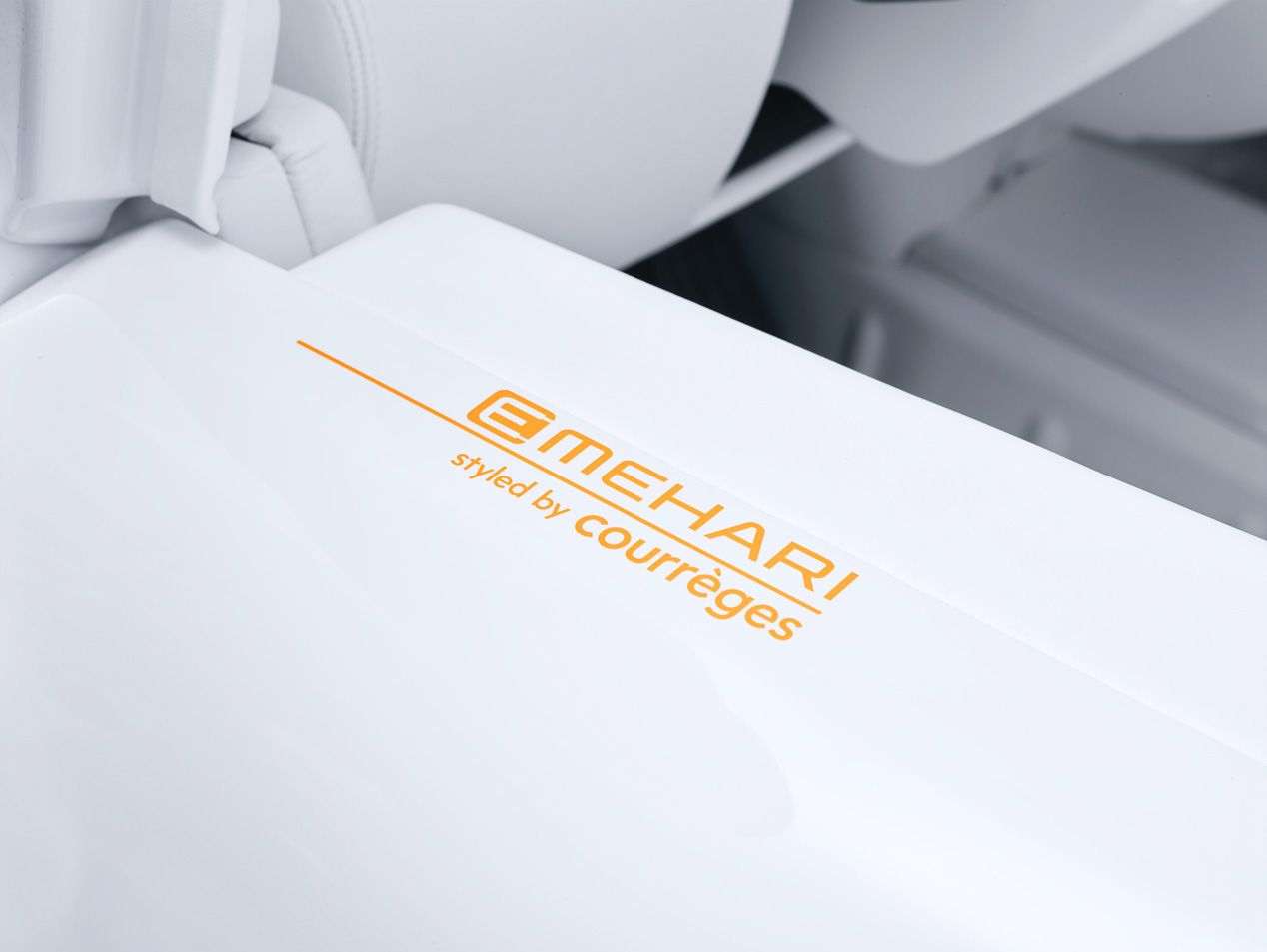 Citroën E-Mehari by Courrèges: concept a la moda