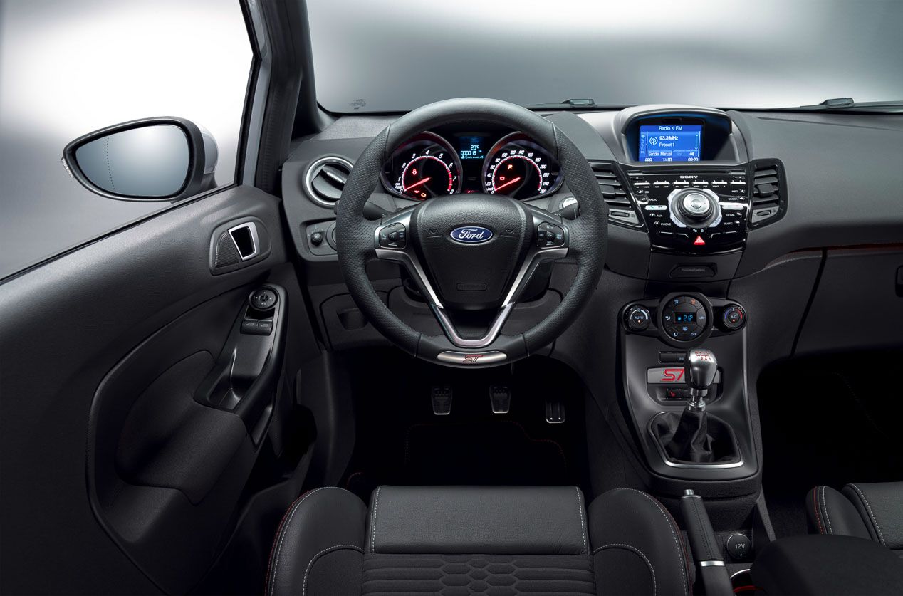 Ford Fiesta ST200, más deportivo y con 200 CV