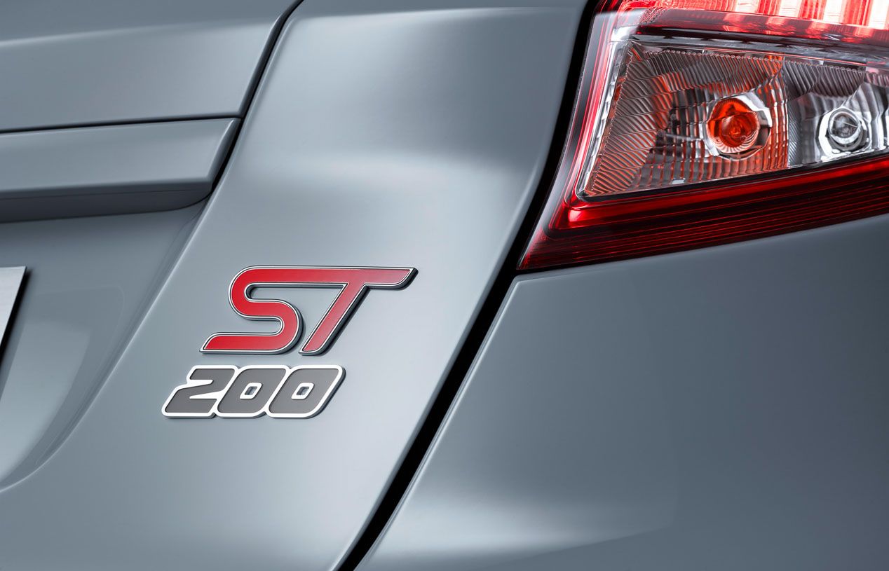 Ford Fiesta ST200, más deportivo y con 200 CV