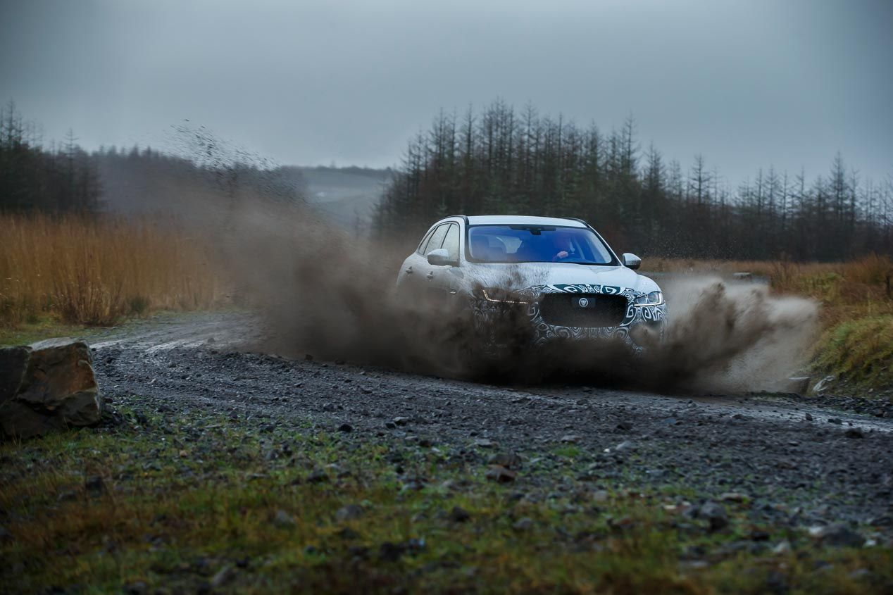 Jaguar F-Pace, lo conducimos
