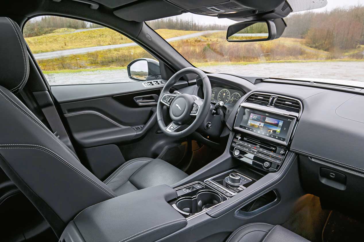 Jaguar F-Pace, lo conducimos
