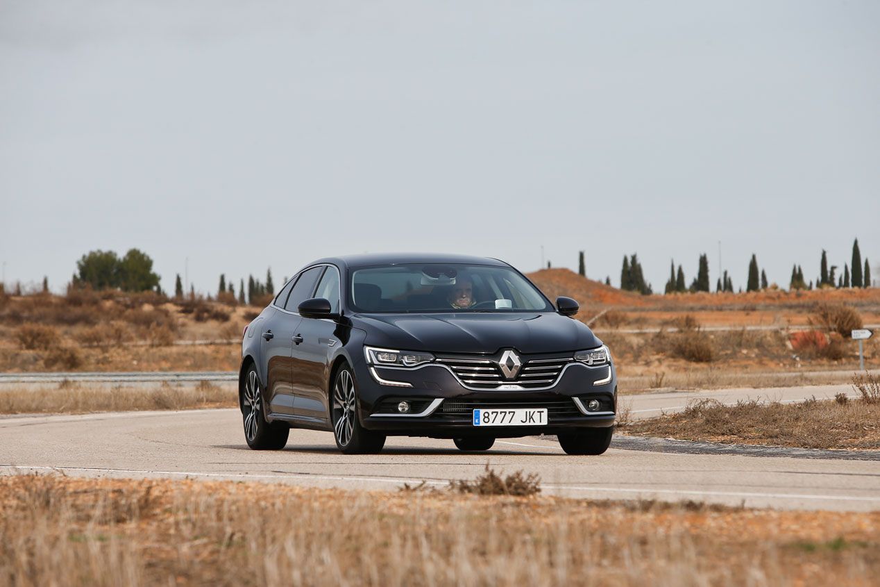 Renault Talisman 1.6 dCi 160 EDC frente a VW Passat 2.0 TDi 150 DSG