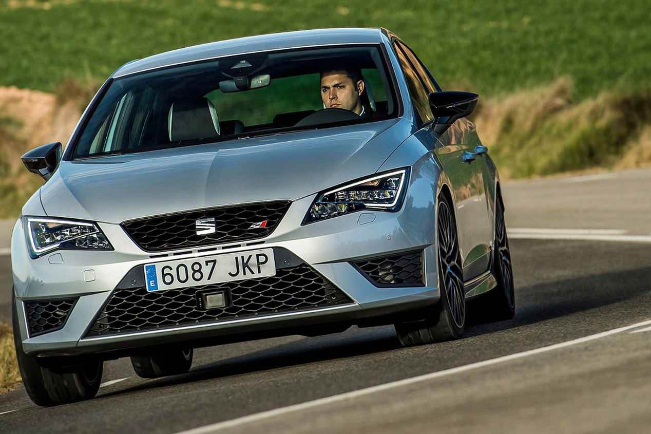 El SEAT León Cupra recibe una versión de ¡370 CV! aunque no la veremos en  España