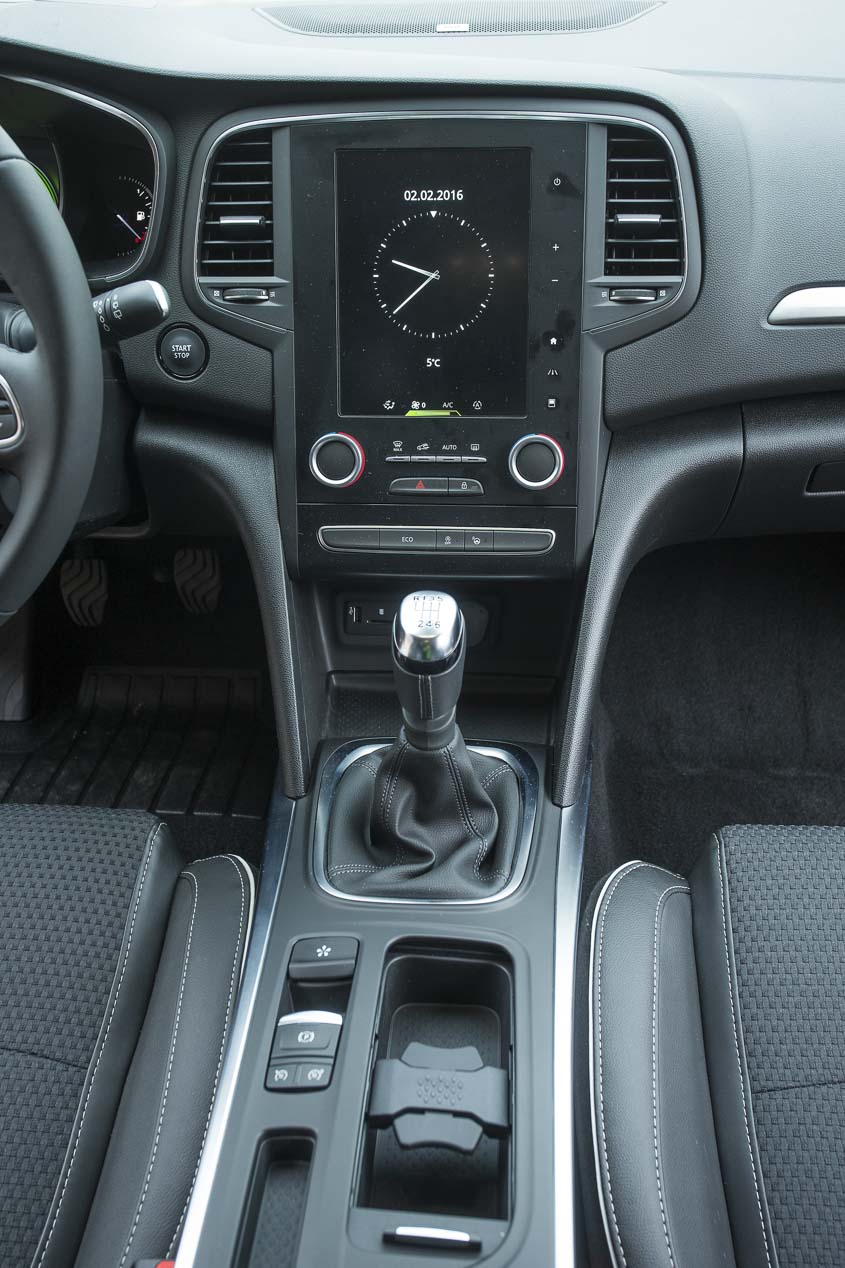 Comparamos el Renault Mégane 1.5 dCi frente al VW Golf 1.6 TDi