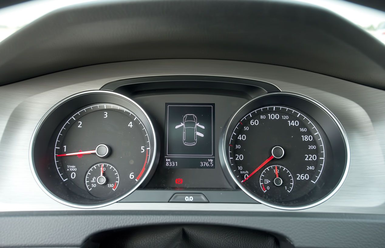 Comparamos el Renault Mégane 1.5 dCi frente al VW Golf 1.6 TDi