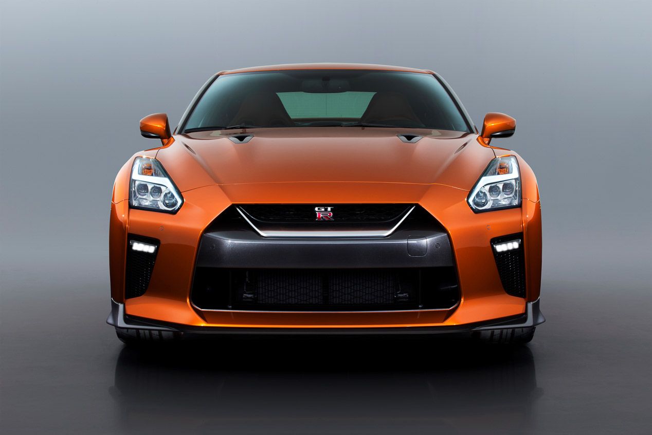 Nissan GT-R 2017: el deportivo se actualiza