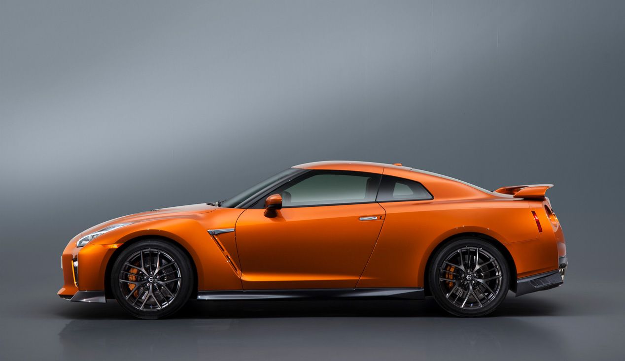 Nissan GT-R 2017: el deportivo se actualiza